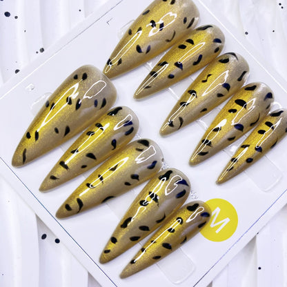 Tiger Cat Eye Leopard Print Press-On Nails Handmade Stylish Detachable Nail Art