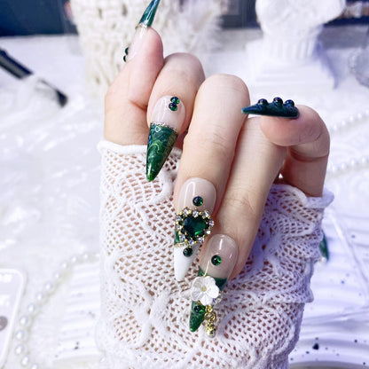 Luxury Emerald Green Press-On Nails  High-Impact Sparkling Miao Ethnic Style Detachable False Nails