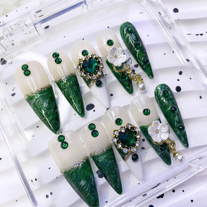 Luxury Emerald Green Press-On Nails  High-Impact Sparkling Miao Ethnic Style Detachable False Nails