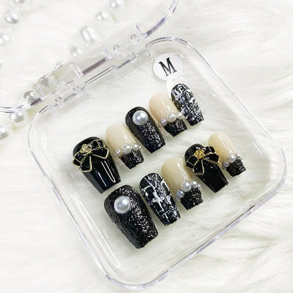 Black woolen jacket PRESS ON NAILS